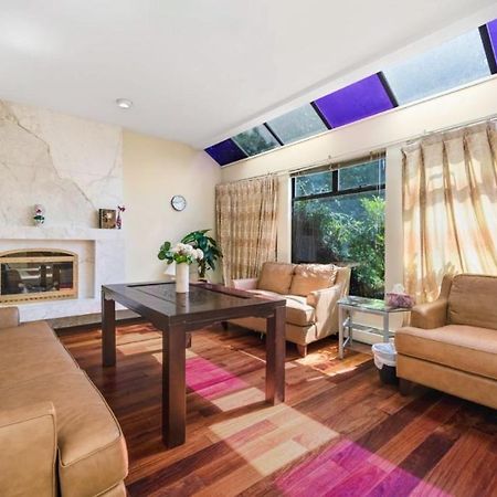 Stylish & Central Vancouver Retreat - Steps From Local Attractions! Lejlighed Eksteriør billede