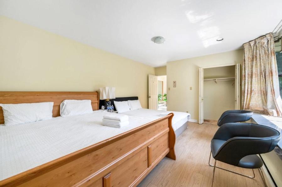 Stylish & Central Vancouver Retreat - Steps From Local Attractions! Lejlighed Eksteriør billede
